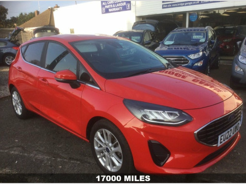 Ford Fiesta  1.0 TITANIUM 5d 99 BHP