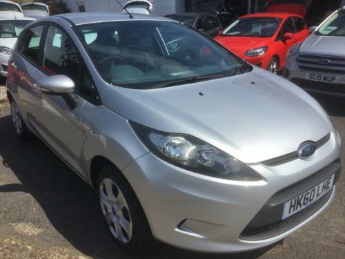 Ford Fiesta  1.25 Edge Hatchback 5dr Petrol Manual (129 g/km, 8
