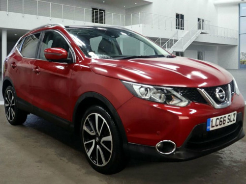 Nissan Qashqai  1.2 DIG-T Tekna SUV 5dr Petrol XTRON 2WD Euro 6 (s