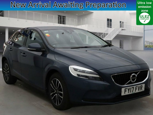 Volvo V40  1.5 T2 Momentum Nav Plus Hatchback 5dr Petrol Auto