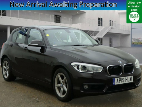 BMW 1 Series  1.5 118i SE Business Hatchback 5dr Petrol Auto Eur