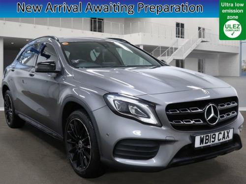 Mercedes-Benz GLA-Class GLA180 1.6 GLA180 AMG Line Edition SUV 5dr Petrol 7G-DCT 