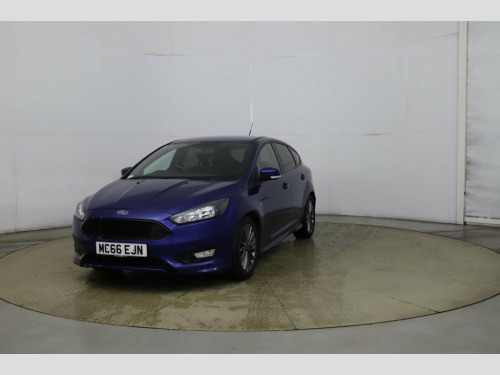 Ford Focus  1.0T EcoBoost ST-Line Hatchback 5dr Petrol Manual 