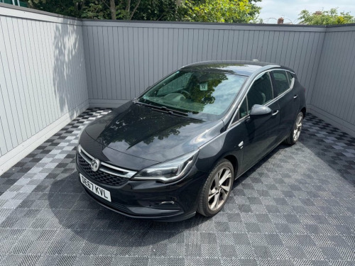 Vauxhall Astra  1.4i SRi Hatchback 5dr Petrol Manual Euro 6 (100 p