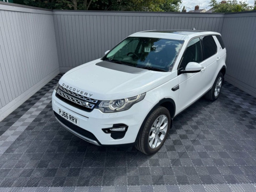 Land Rover Discovery Sport  2.0 TD4 HSE SUV 5dr Diesel Manual 4WD Euro 6 (s/s)