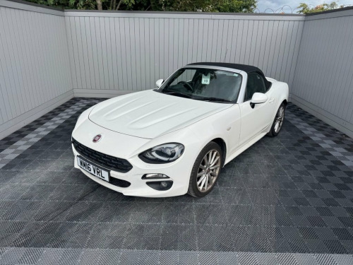 Fiat 124  1.4 MultiAir Lusso Plus Convertible 2dr Petrol Eur