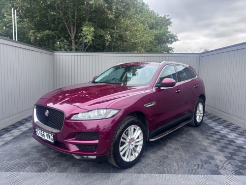 Jaguar F-PACE  2.0 D180 Portfolio SUV 5dr Diesel Manual Euro 6 (s