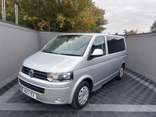 Volkswagen Transporter Shuttle  2.0 TD T30 SE Minibus 4dr Diesel DSG L1 H1 (211 g/