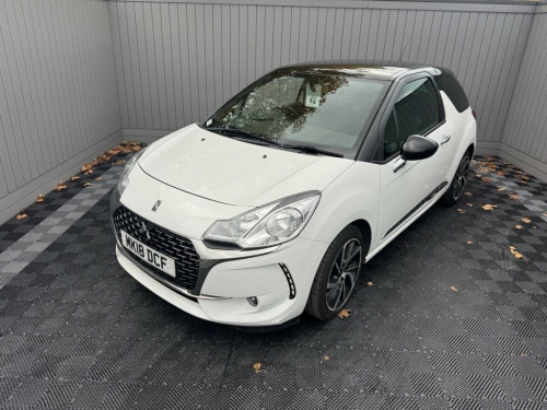 DS DS 3  1.2 PureTech Connected Chic Hatchback 3dr Petrol M