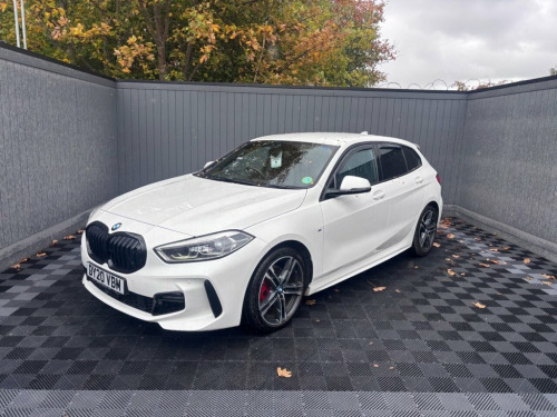 BMW 1 Series  1.5 118i M Sport Hatchback 5dr Petrol DCT Euro 6 (