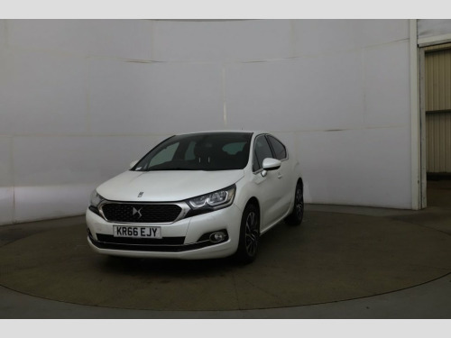 DS DS 4  1.2 PureTech Elegance Hatchback 5dr Petrol Manual