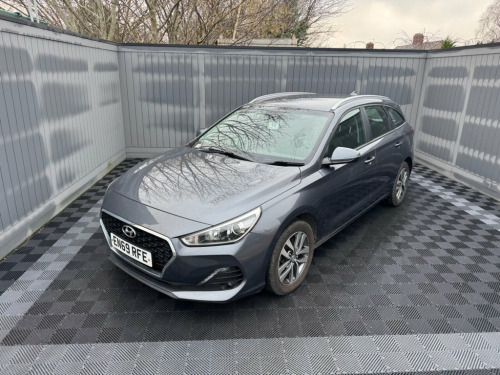 Hyundai i30  1.0 T-GDi SE Nav Tourer 5dr Petrol Manual Euro 6 ( 
