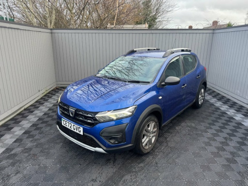 Dacia Sandero Stepway  1.0 TCe Essential Hatchback 5dr Bi Fuel Manual Eur 