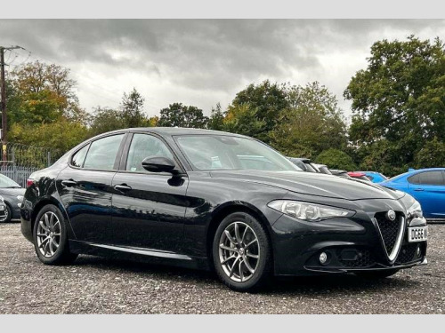 Alfa Romeo Giulia  2.2 TD Super Saloon 4dr Diesel Auto Euro 6 (s/s) (180 ps)