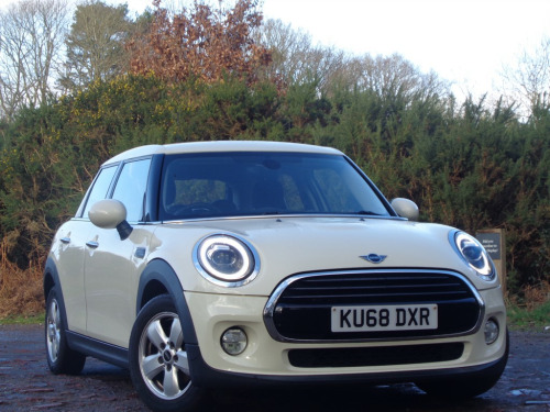 MINI Hatch  1.5 Cooper Hatchback 5dr Petrol Steptronic Euro 6 (s/s) (136 ps)