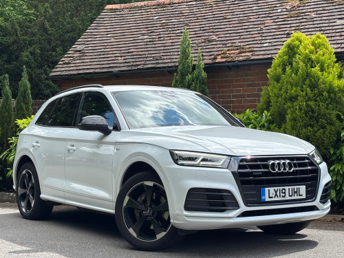 Audi Q5  2.0 TDI 40 Black Edition SUV 5dr Diesel S Tronic quattro Euro 6 (s/s) (190 