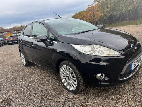 Ford Fiesta  1.4 Titanium Hatchback 5dr Petrol Manual (133 g/km, 94 bhp)