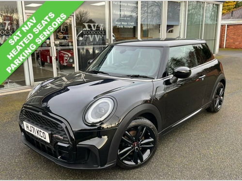 MINI Hatch  1.5 Cooper Sport Hatchback 3dr Petrol Manual Euro 