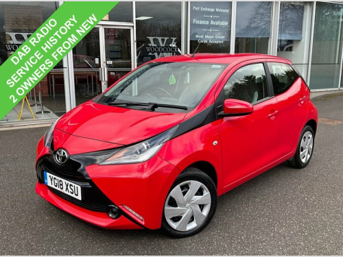 Toyota AYGO  1.0 VVT-i x-play Hatchback 5dr Petrol Manual Euro 