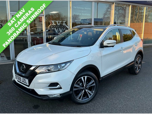 Nissan Qashqai  1.3 DIG-T N-Connecta SUV 5dr Petrol Manual Euro 6 