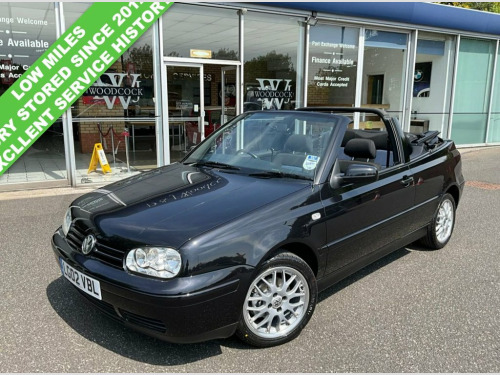 Volkswagen Golf  2.0 Avantgarde Convertible 2dr Petrol Manual (115 