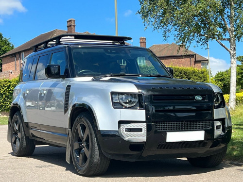 Land Rover Defender  FIRST EDITION