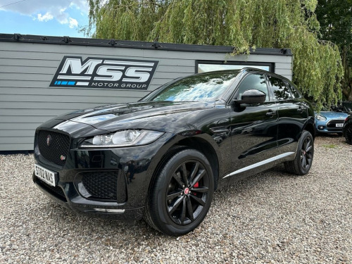 Jaguar F-PACE  3.0 D300 V6 S SUV 5dr Diesel Auto AWD Euro 6 (s/s)