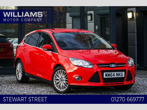 Ford Focus  1.0T EcoBoost Zetec Navigator Hatchback 5dr Petrol