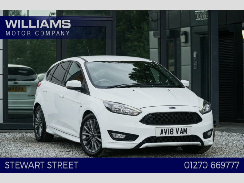 Ford Focus  1.0T EcoBoost ST-Line Hatchback 5dr Petrol Manual 
