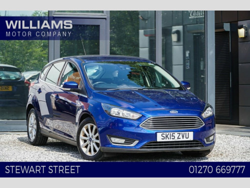 Ford Focus  1.0T EcoBoost Titanium Hatchback 5dr Petrol Manual