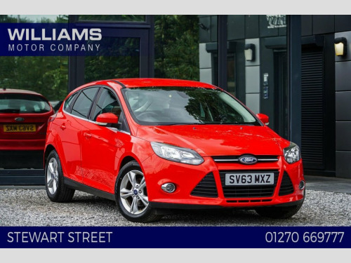 Ford Focus  1.0T EcoBoost Zetec Hatchback 5dr Petrol Manual Eu