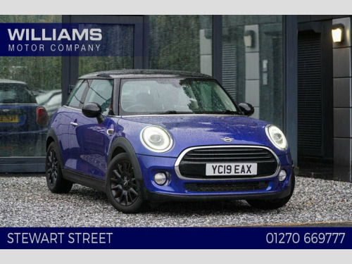 MINI Hatch  1.5 Cooper Classic Hatchback 3dr Petrol Manual Eur