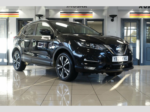 Nissan Qashqai  1.3 DIG-T N-Connecta SUV 5dr Petrol Manual Euro 6 