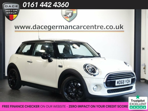 MINI Hatch  1.5 Cooper Classic Hatchback 3dr Petrol Steptronic