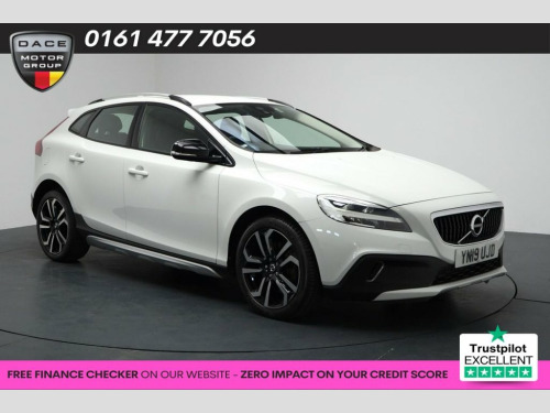 Volvo V40  1.5 T3 GPF Pro Hatchback 5dr Petrol Auto Euro 6 (s