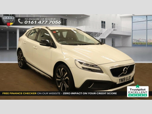 Volvo V40  1.5 T3 GPF Pro Hatchback 5dr Petrol Auto Euro 6 (s