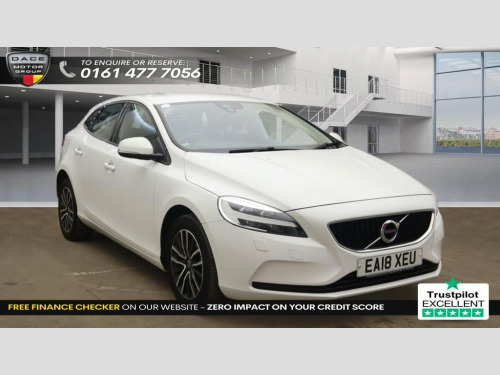 Volvo V40  1.5 T2 GPF Momentum Nav Plus Hatchback 5dr Petrol 