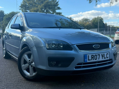 Ford Focus  1.6 Zetec Climate 5dr