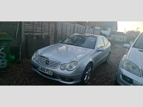Mercedes-Benz C-Class C180 Kompressor C180 KOMPRESSOR SPORT EDITION 3-Door