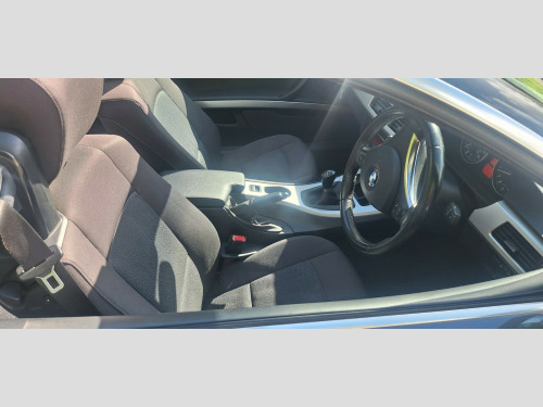 BMW 3 Series  3.0 325i SE Convertible 2dr Petrol Manual Euro 4 (218 ps)