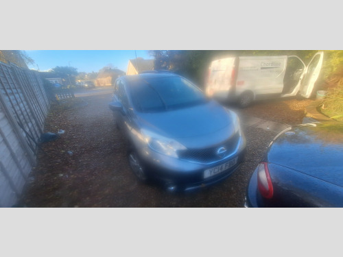 Nissan Note  1.2 DIG-S Tekna Hatchback 5dr Petrol Manual Euro 5 (s/s) (98 ps)