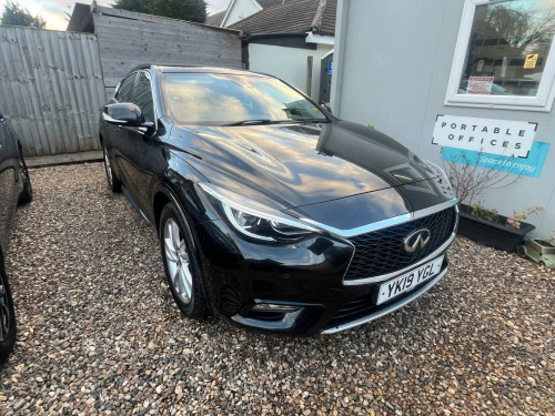 Infiniti Q30  1.6T Luxe DCT Euro 6 (s/s) 5dr