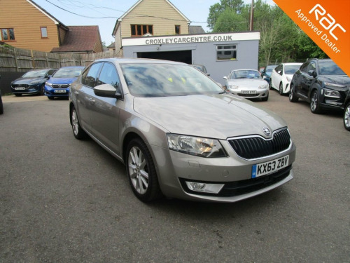 Skoda Octavia  1.4 TSI Elegance Hatchback 5dr Petrol DSG Euro 5 (