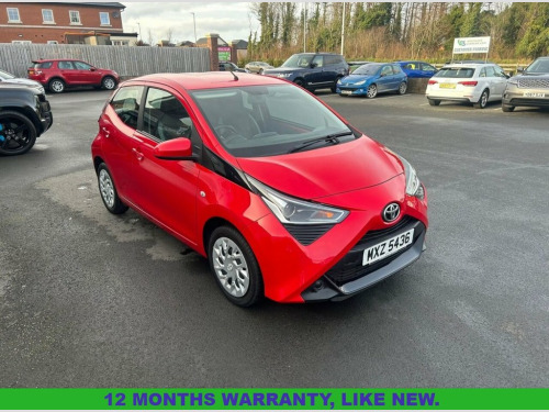 Toyota AYGO  1.0 VVT-i x-play Hatchback 5dr Petrol Manual Euro 