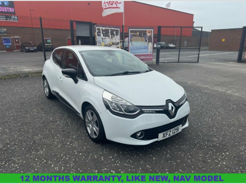 Renault Clio  1.2 16V Dynamique MediaNav Hatchback 5dr Petrol Ma