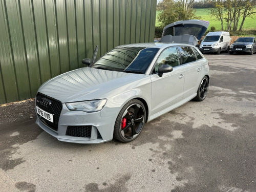 Audi RS3  2.5 TFSI Sportback S Tronic quattro Euro 6 (s/s) 5dr (Nav)