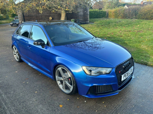 Audi RS3  2.5 TFSI Sportback S Tronic quattro Euro 6 (s/s) 5dr (Nav)