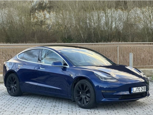 Tesla Model 3  0.0 LONG RANGE AWD 4d 302 BHP