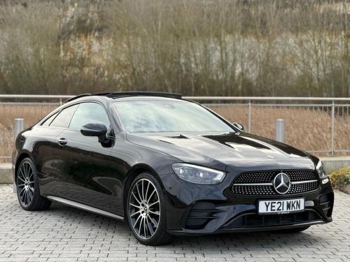 Mercedes-Benz E-Class  2.0 E220d AMG Line Night Edition (Premium Plus) Co