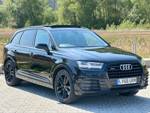 Audi Q7  3.0 TDI V6 50 Black Edition SUV 5dr Diesel Tiptron